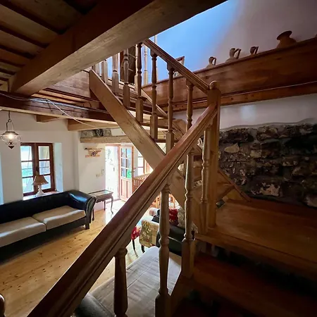 Rustic Retreat Balatonfured