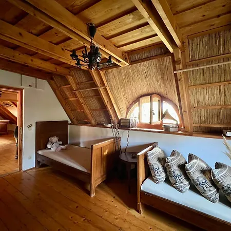 Rustic Retreat * באלאטונפורד