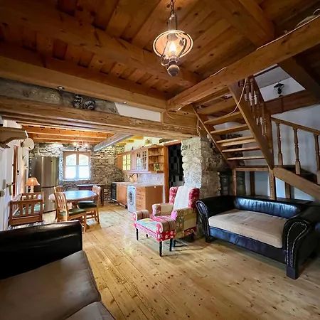 Rustic Retreat Tatil Evi Balatonfüred